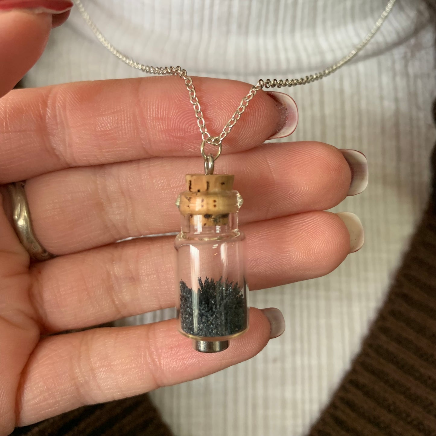 Magnetic Sand in Jar Pendant